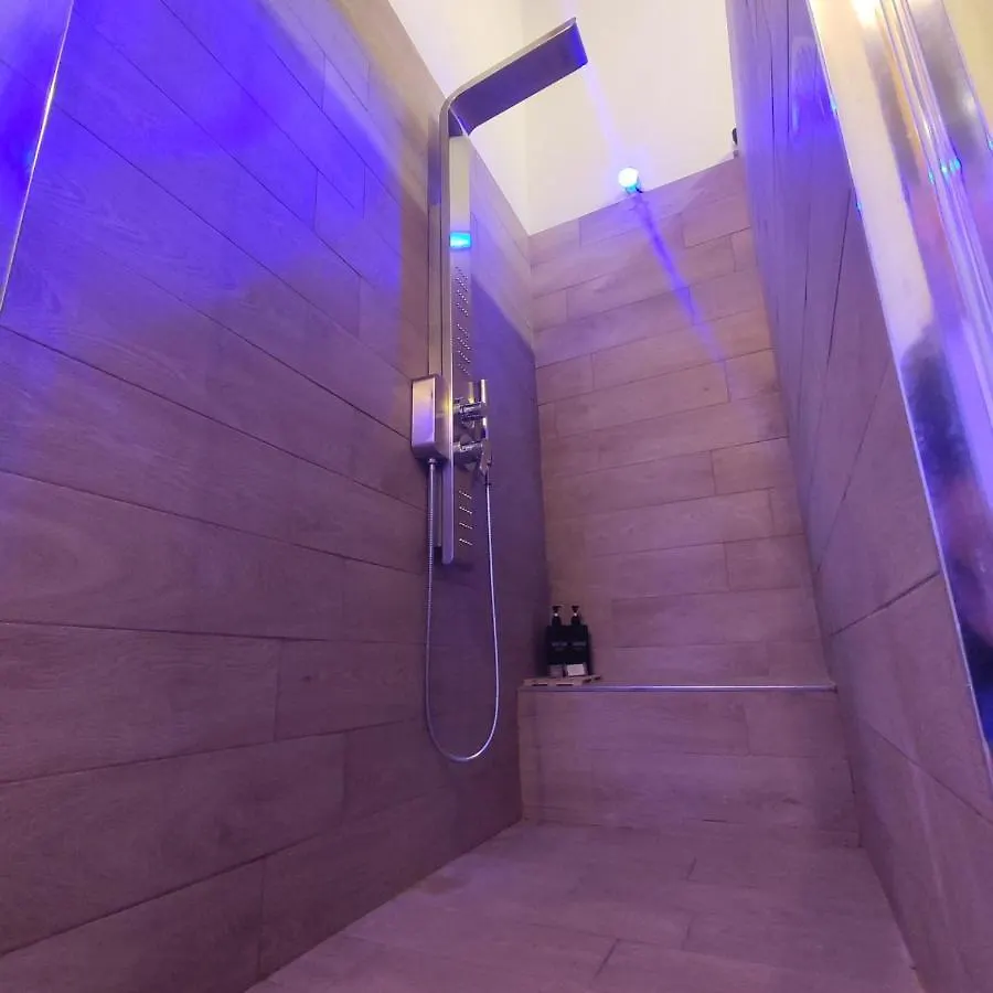 Staicca Rooms Неаполь Отель типа 
